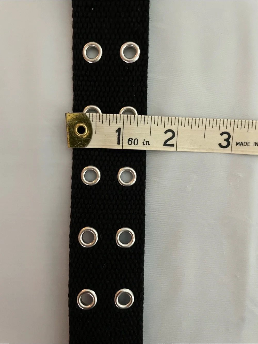 Art class Girls belt size Medium NWT